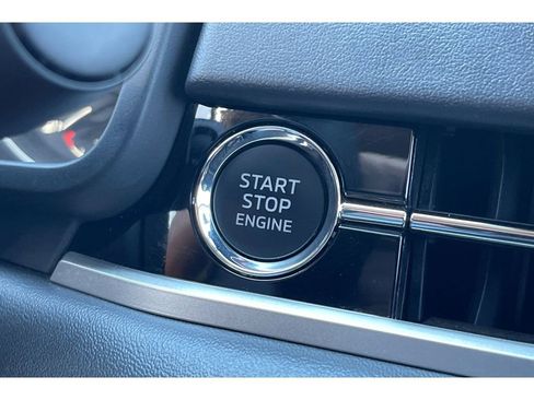 Used 2022 Mitsubishi Outlander ES image 34