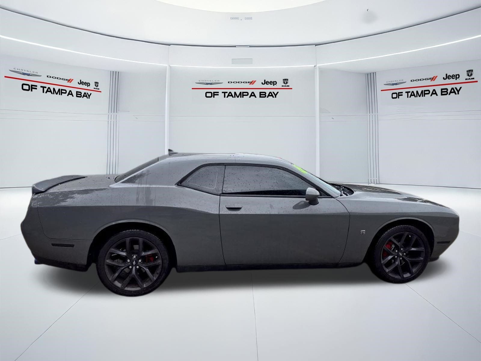 Used 2019 Dodge Challenger SXT w/ Blacktop Package RWD image 7