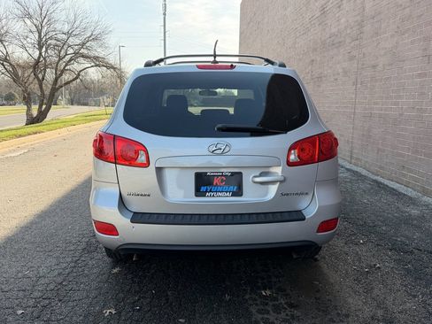 Used 2009 Hyundai Santa Fe GLS image 4