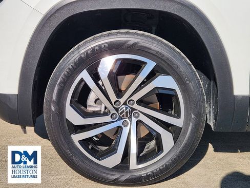 Used 2022 Volkswagen Atlas SEL image 18