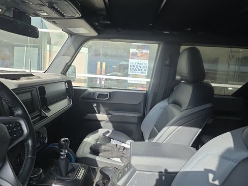 Certified 2022 Ford Bronco Black Diamond image 7
