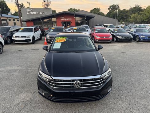 Used 2020 Volkswagen Jetta SE w/ SE Cold Weather Package FWD image 13