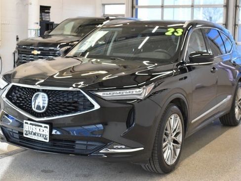 Used 2023 Acura MDX SH-AWD w/ Advance Package image 9