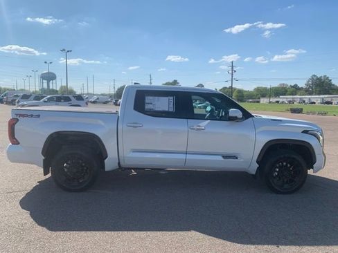 New 2026 Toyota Tundra Limited AWD/4WD image 8