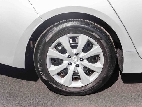 Certified 2024 Toyota Corolla LE FWD image 9