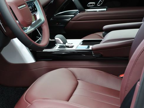 New 2026 Land Rover Range Rover SE AWD/4WD image 8