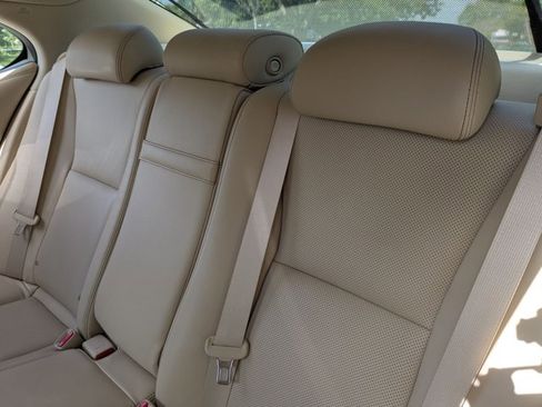 Used 2017 Lexus LS 460 image 19