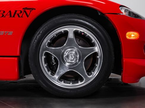 Used 1998 Dodge Viper GTS RWD image 19