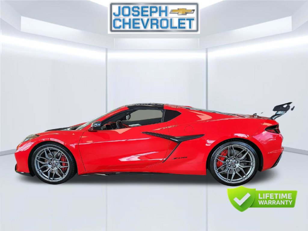 Used 2026 Chevrolet Corvette Z06 w/ Battery Protection Package RWD image 4