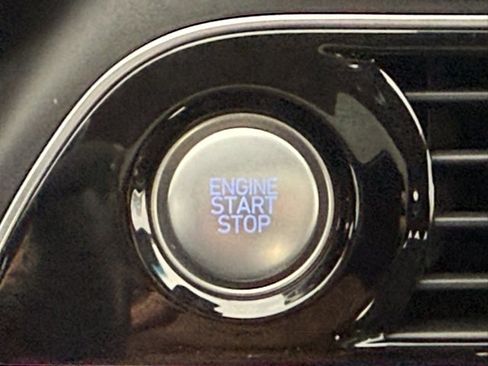 Used 2019 Genesis G70 2.0T Advanced w/ Elite Package image 36