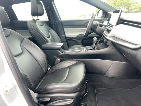 Used 2024 Jeep Compass Latitude w/ Sun and Sound Group image 25