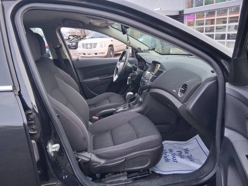 Used 2012 BMW 750Li xDrive image 17