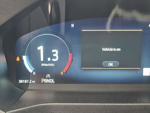 Used 2025 Ford Explorer Active image 4