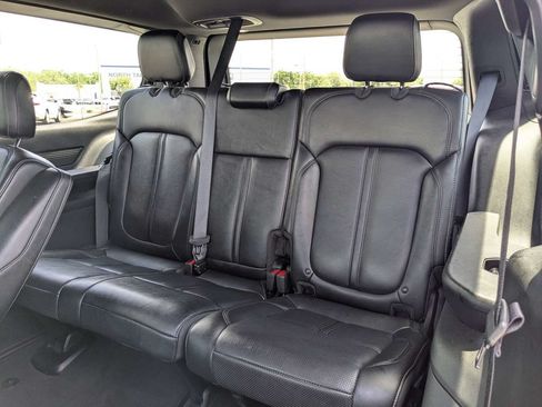 Used 2024 Jeep Wagoneer Series II AWD/4WD image 15
