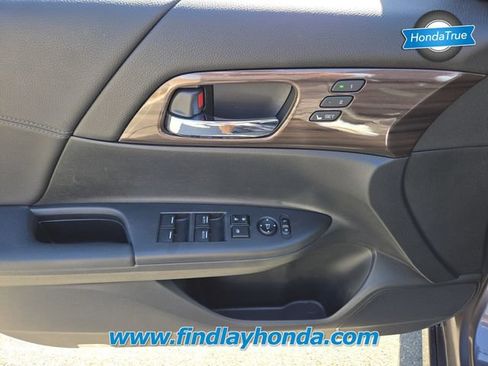 Certified 2017 Honda Accord Touring image 27