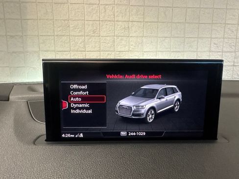 Used 2019 Audi Q7 3.0T Prestige w/ Prestige Package AWD/4WD image 34