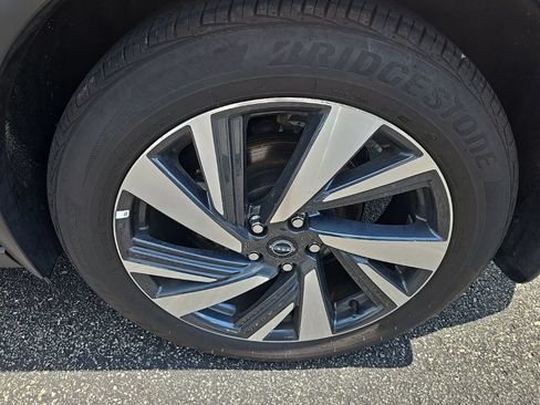 Used 2024 Nissan Murano SL AWD/4WD image 17