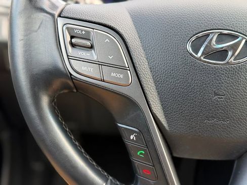 Used 2016 Hyundai Santa Fe Limited image 29