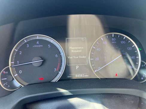 Used 2018 Lexus RX 350 FWD w/ Premium Package image 2
