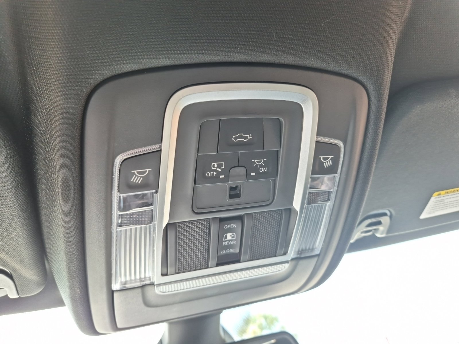 Used 2019 RAM 1500 Laramie w/ Sport Appearance Package RWD image 15