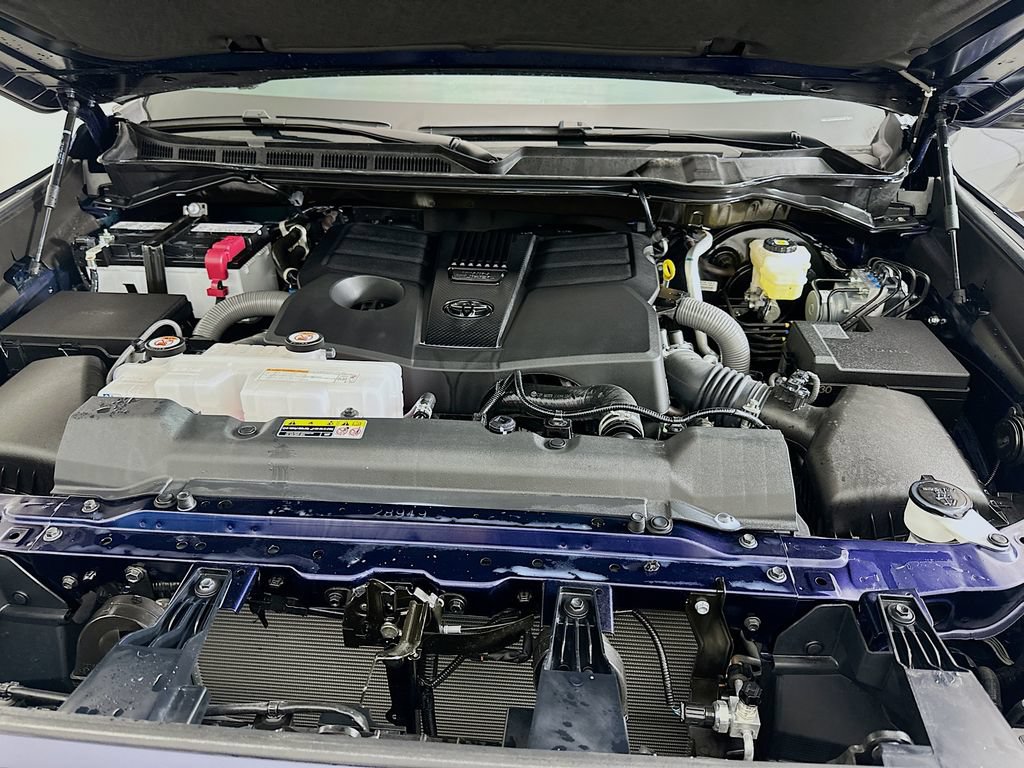 Certified 2026 Toyota Tundra SR5 w/ SR5 Premium Package AWD/4WD image 30