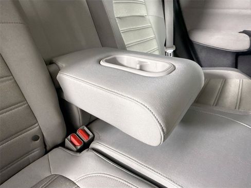 Used 2017 Honda CR-V EX image 38