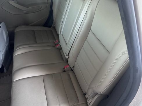 Used 2014 Ford C-MAX Energi SEL w/ Equipment Group 302A image 12