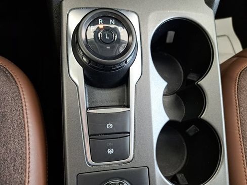 Used 2025 Ford Bronco Sport Outer Banks w/ Outer Banks Tech Package+ AWD/4WD image 14