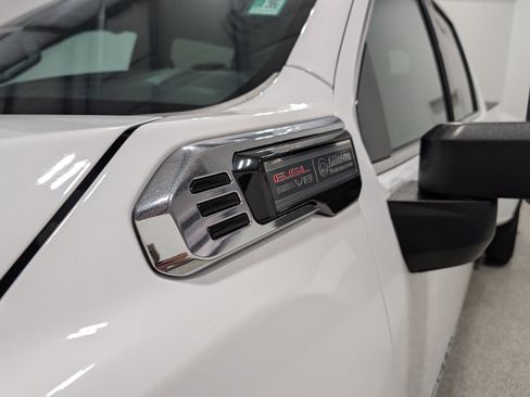 Used 2024 GMC Sierra 3500 Denali w/ Denali Reserve Package image 9