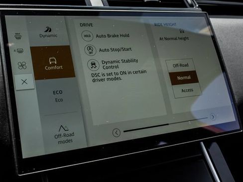 New 2026 Land Rover Range Rover Velar Belgravia AWD/4WD image 39