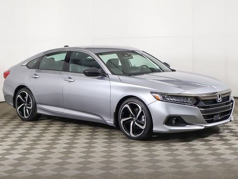 Used 2022 Honda Accord Sport image 45
