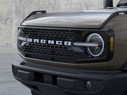 Certified 2025 Ford Bronco Outer Banks AWD/4WD image 19