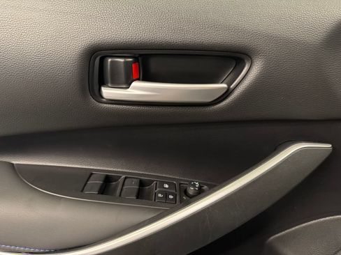 Used 2022 Toyota Corolla SE w/ SE Premium Package FWD image 19
