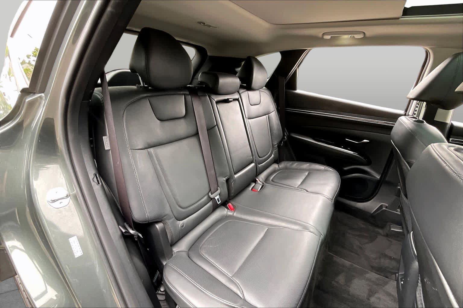 Used 2024 Hyundai Tucson Limited AWD/4WD image 19