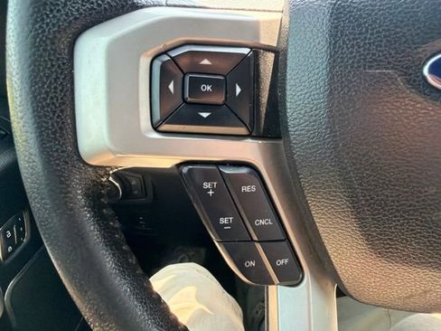 Used 2015 Ford F150 Lariat w/ Equipment Group 501A Mid AWD/4WD image 55