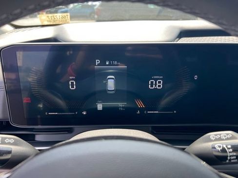 New 2026 Kia Carnival FWD image 16