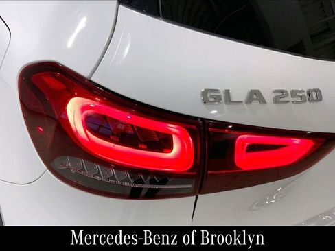 Used 2023 Mercedes-Benz GLA 250 4MATIC image 30