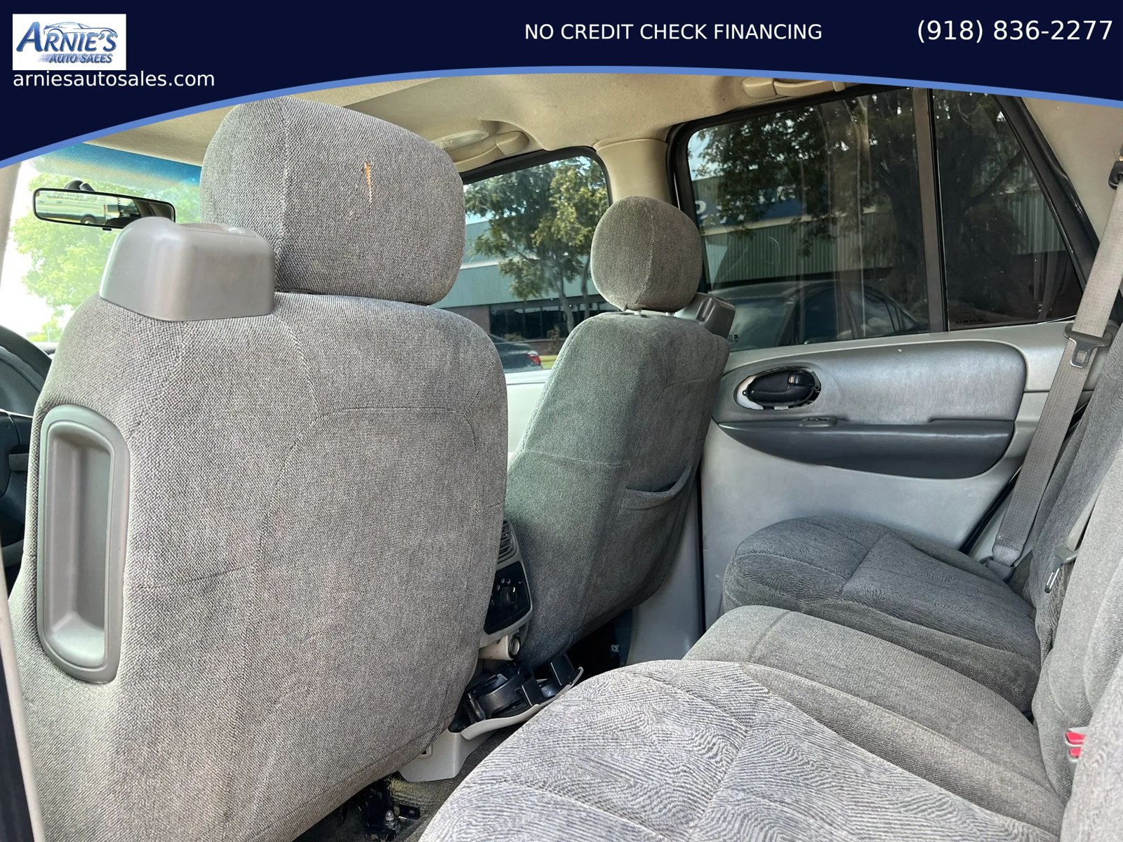 Used 2004 Chevrolet TrailBlazer LS w/ LS Preferred Equipment Group RWD image 6