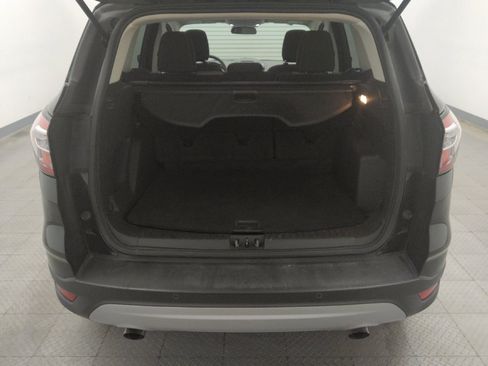 Used 2018 Ford Escape SE w/ SE Sync 3 Package FWD image 29