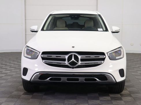 Certified 2022 Mercedes-Benz GLC 300 image 2