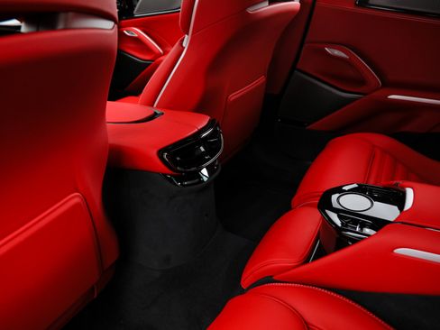 Certified 2025 Ferrari Purosangue image 36