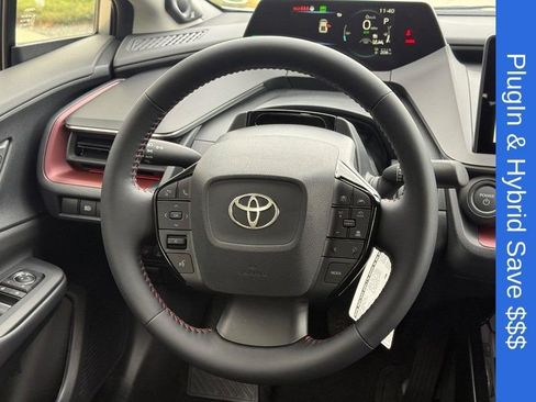 New 2026 Toyota Prius Plug-In Hybrid FWD image 7