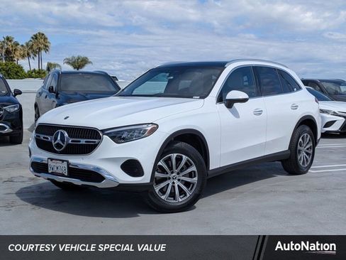 Used 2026 Mercedes-Benz GLC 300 4MATIC image 1
