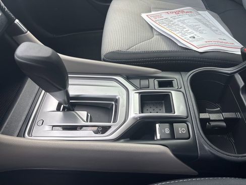 Used 2023 Subaru Forester AWD/4WD image 25