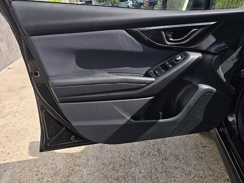 Used 2021 Subaru Crosstrek 2.0i Premium w/ Moonroof Package image 25