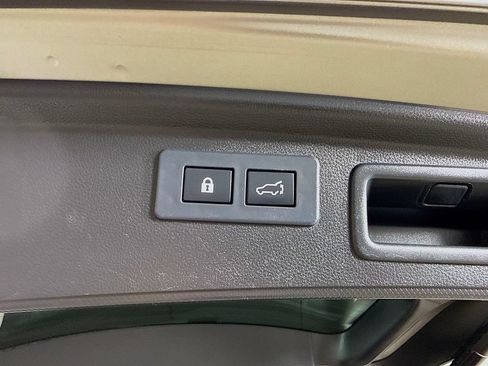 Used 2021 Subaru Forester Touring w/ Popular Package #2 AWD/4WD image 40