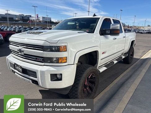 Used 2018 Chevrolet Silverado 3500 LTZ image 1