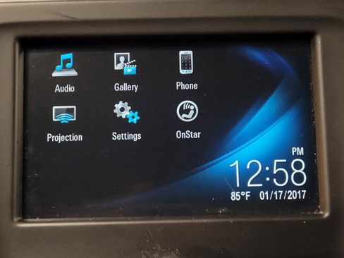 Used 2018 Chevrolet Equinox LS image 25