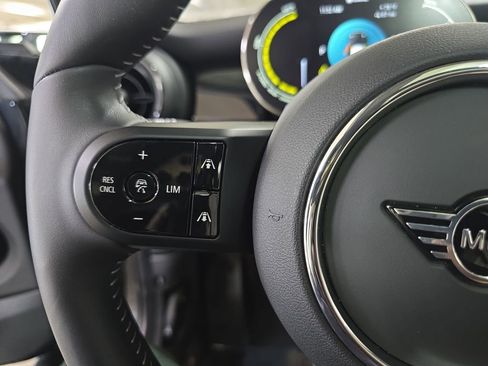 Used 2024 MINI Cooper SE image 20