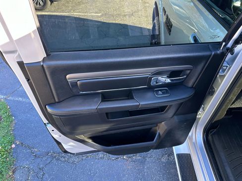 Used 2018 RAM 3500 Laramie w/ Sport Appearance Group image 34